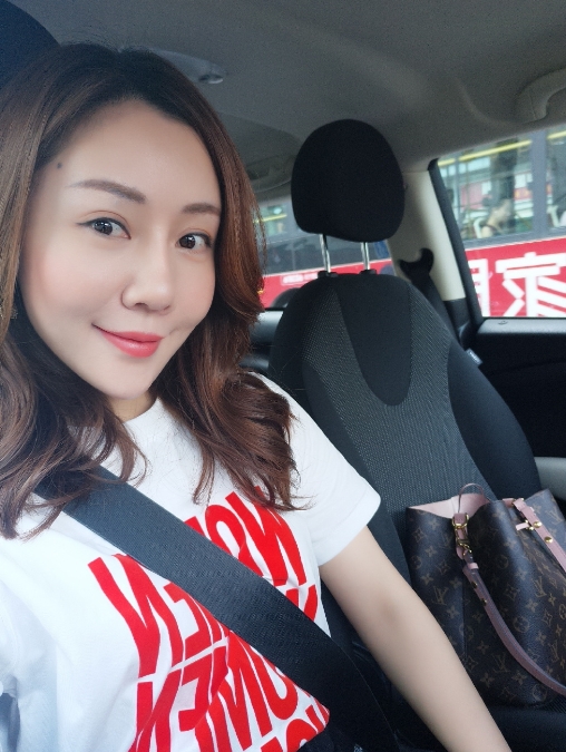 娜娜的第二张照片--盐城相亲服务中心