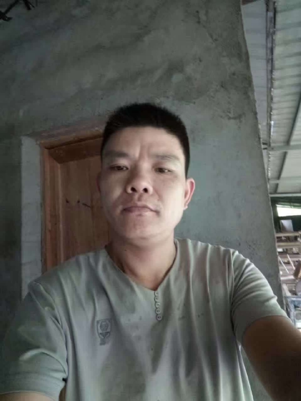 寻找幸福的第一张照片--盐城相亲服务中心
