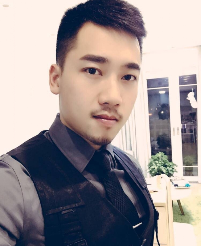 风的季节的第一张照片--盐城相亲服务中心