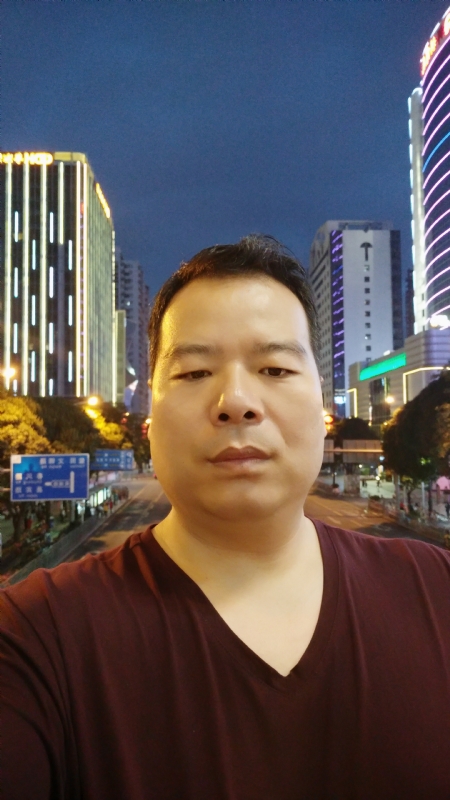 相爱一辈子的第一张照片--盐城相亲服务中心