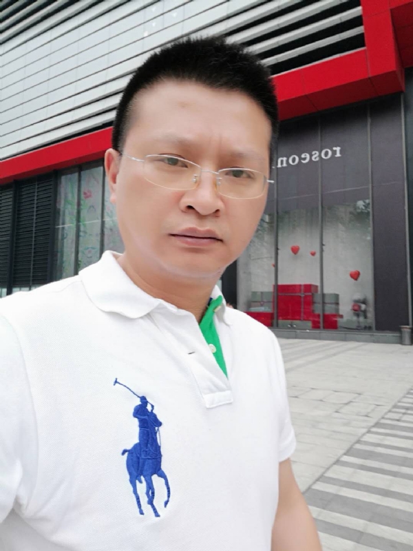 硬汉的第一张照片--盐城相亲服务中心