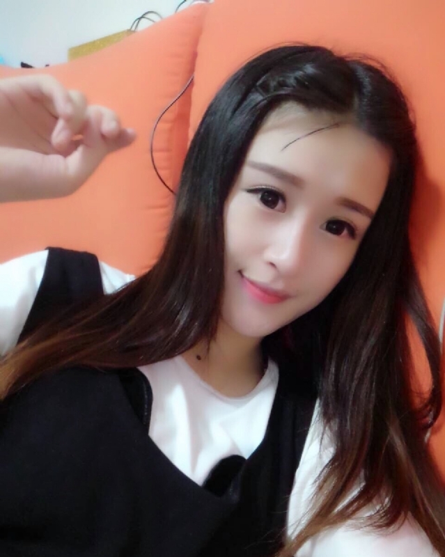 花开的季节的第一张照片--盐城相亲服务中心