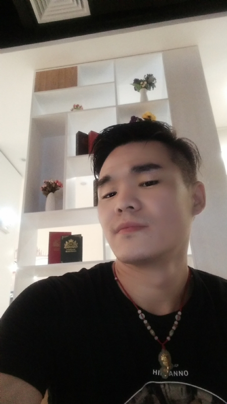 涵博随缘的第一张照片--盐城相亲服务中心