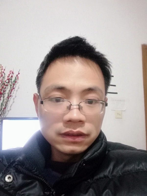 明月天涯的第一张照片--盐城相亲服务中心