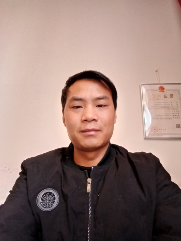 追寻爱情她在哪里的第一张照片--盐城相亲服务中心