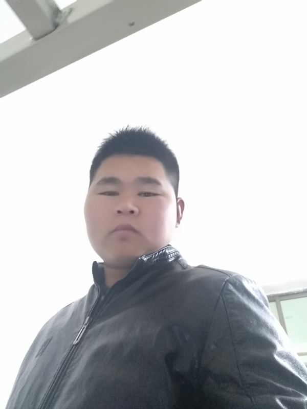 小哥的第一张照片--盐城相亲服务中心