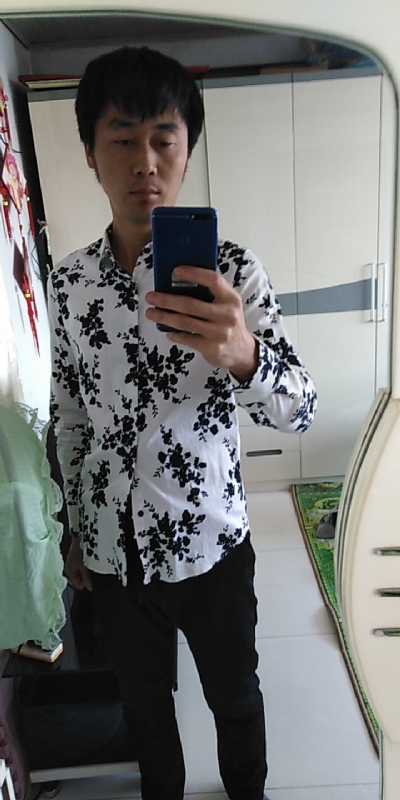 兰若寺里的书生的第一张照片--盐城相亲服务中心