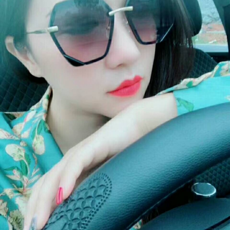 Emily的第三张照片--盐城相亲服务中心