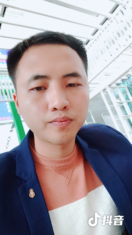 佳鑫的第一张照片--盐城相亲服务中心