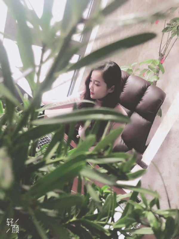 时光浅夏的第二张照片--盐城相亲服务中心