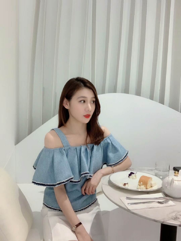 Emily的第一张照片--盐城相亲服务中心