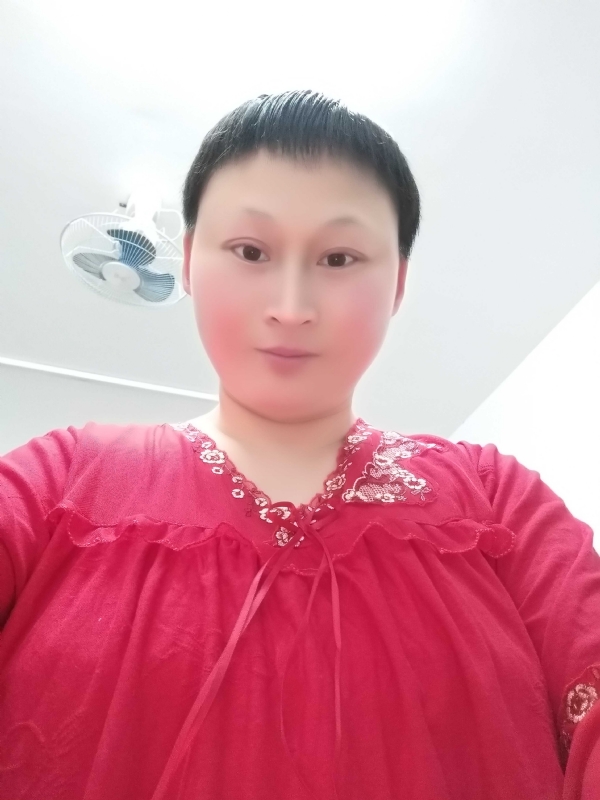 彩虹姐姐永不言弃的第一张照片--盐城相亲服务中心