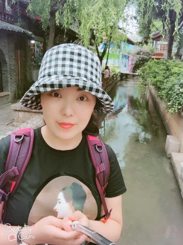 乐妞的第三张照片--盐城相亲服务中心