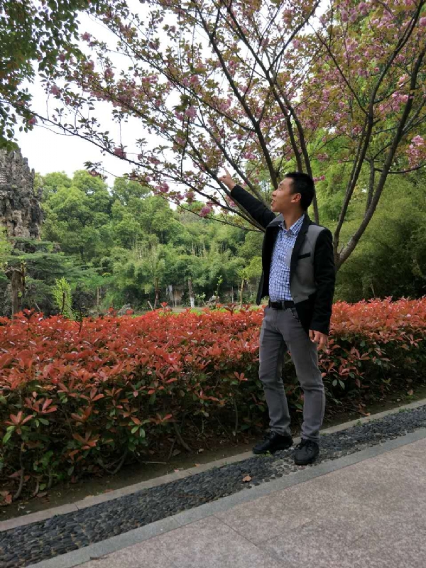 坦诚的第一张照片--盐城相亲服务中心