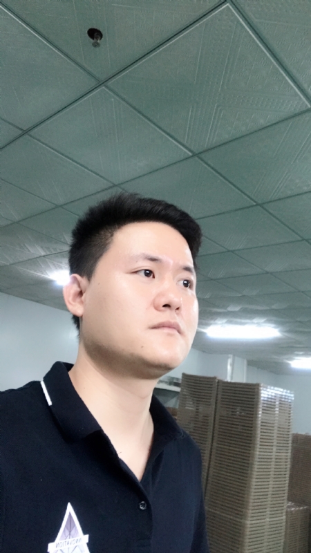 伟的第一张照片--盐城相亲服务中心