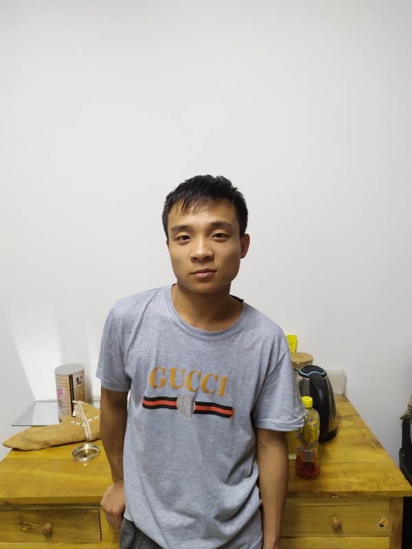 站着等你三千年的第一张照片--盐城相亲服务中心