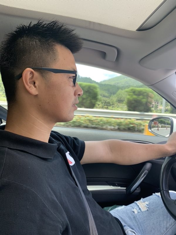 浪漫益友的第一张照片--盐城相亲服务中心