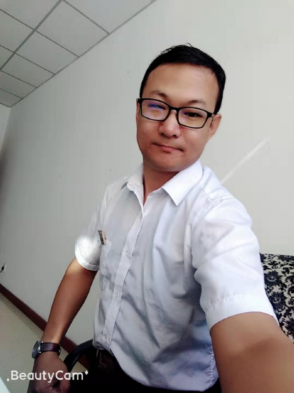 小飞的第一张照片--盐城相亲服务中心