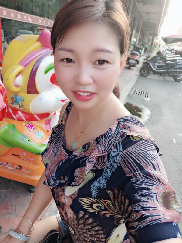 云儿的第一张照片--盐城相亲服务中心