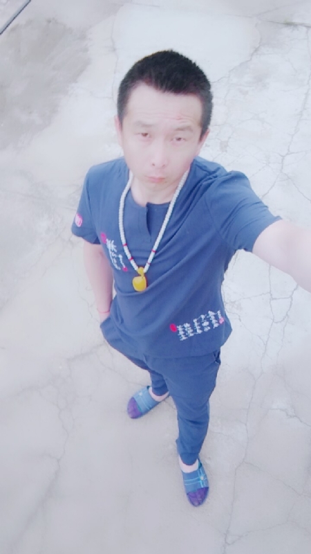 一叶之秋的第一张照片--盐城相亲服务中心