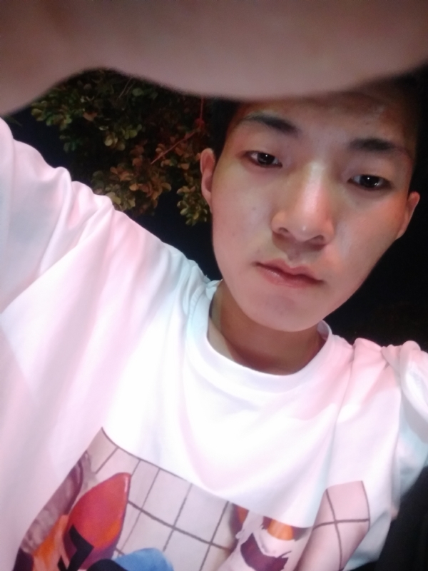 若如初见丶的第一张照片--盐城相亲服务中心