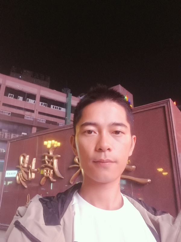 重庆小林的第一张照片--盐城相亲服务中心