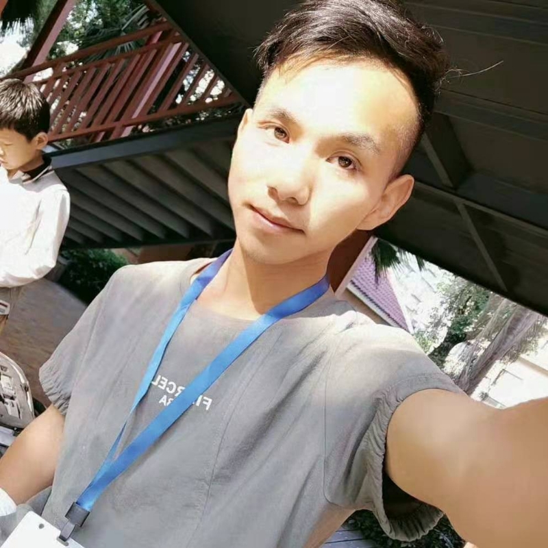 公子你好的第一张照片--盐城相亲服务中心