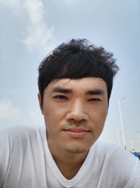 老实人的第一张照片--盐城相亲服务中心