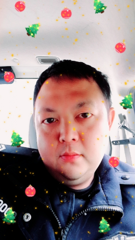 恨孤独的第一张照片--盐城相亲服务中心
