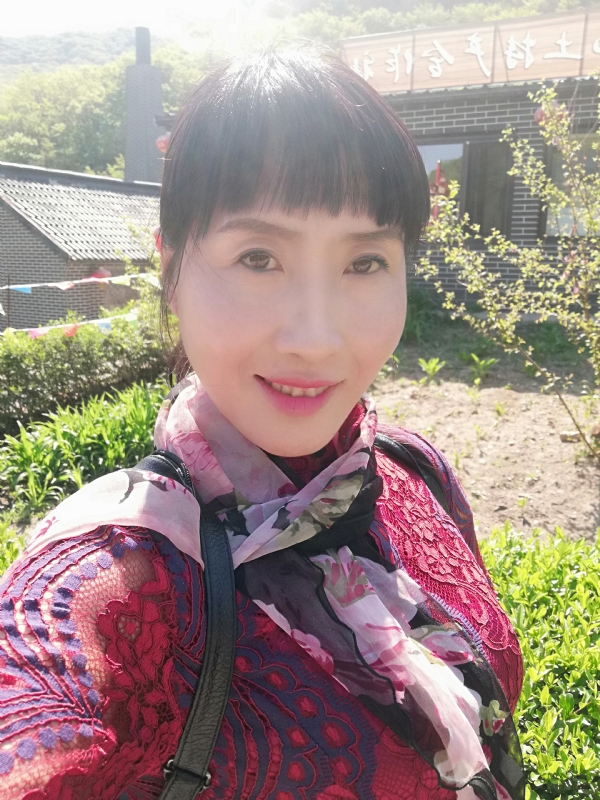 艳阳高照的第一张照片--盐城相亲服务中心