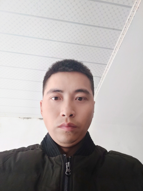 远望星空的第一张照片--盐城相亲服务中心