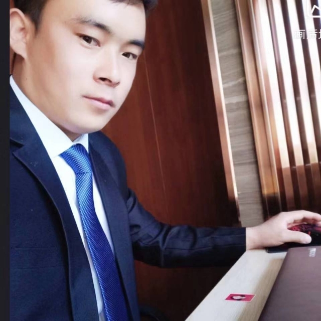 会哭的幸福的第一张照片--盐城相亲服务中心