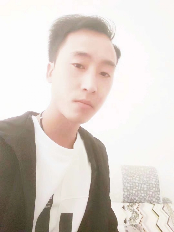 萧艺的第一张照片--盐城相亲服务中心