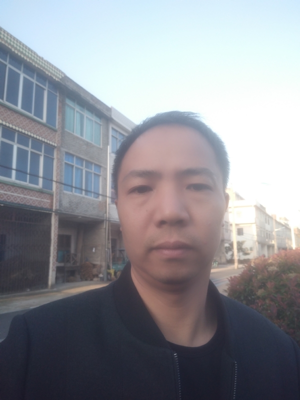 愿余生有你的第三张照片--盐城相亲服务中心