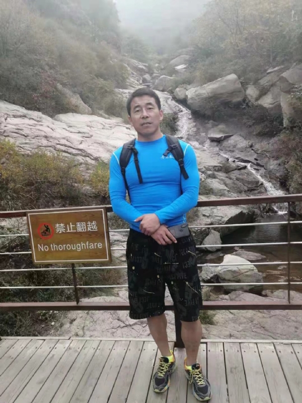 四季阳光的第一张照片--盐城相亲服务中心