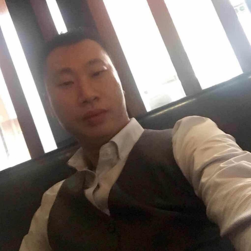 陈威的第一张照片--盐城相亲服务中心