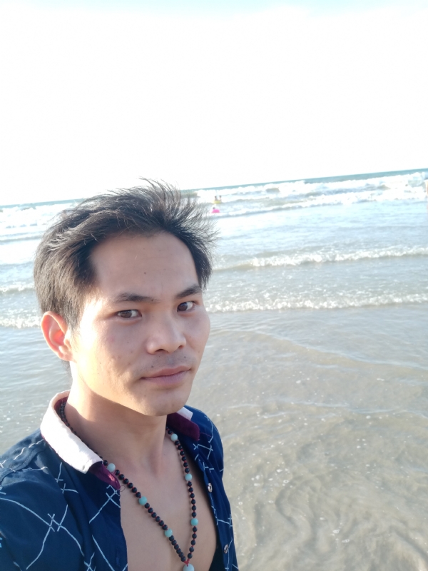 爱已欠费的第一张照片--盐城相亲服务中心