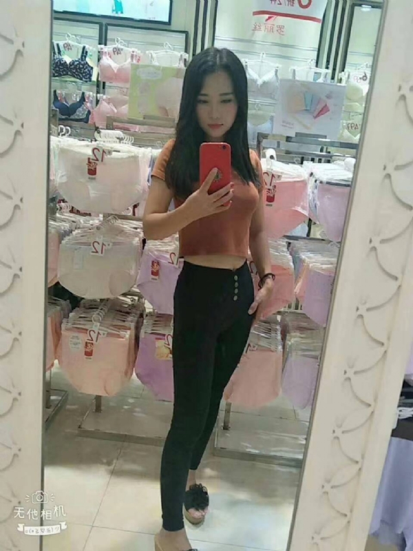 小可爱的第一张照片--盐城相亲服务中心