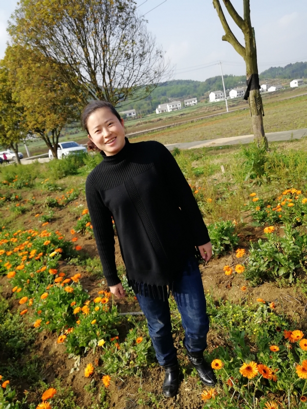 征婚女人的第四张照片--盐城相亲服务中心