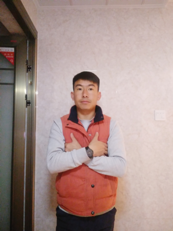 石林小伙的第一张照片--盐城相亲服务中心