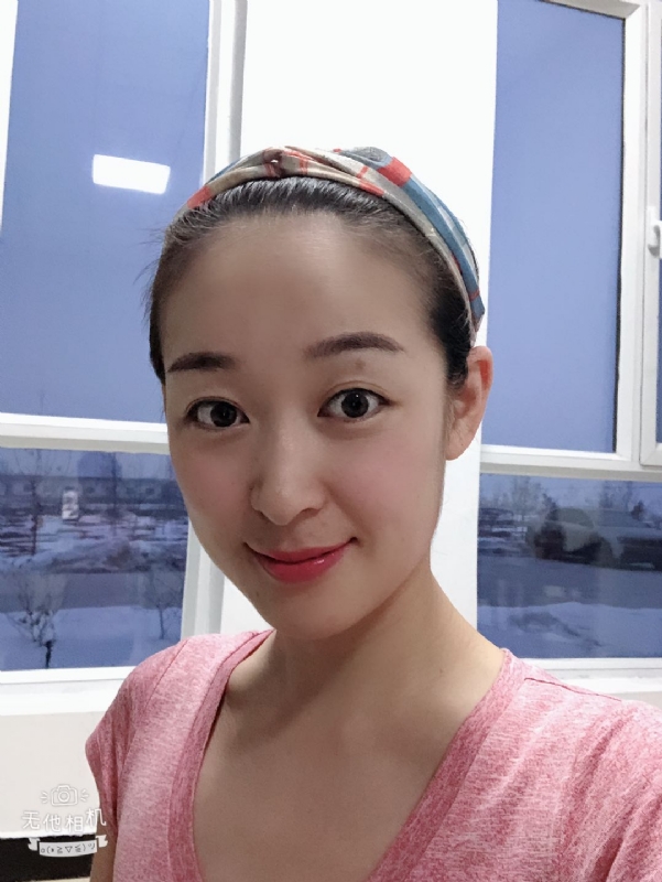 浅笑的第一张照片--盐城相亲服务中心