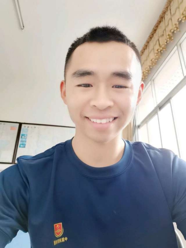超超的第一张照片--盐城相亲服务中心