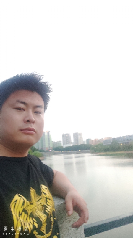 小海的第二张照片--盐城相亲服务中心
