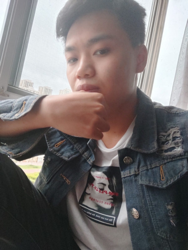 鬼卿的第四张照片--盐城相亲服务中心