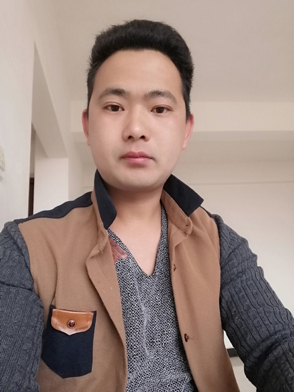 挖哥的第一张照片--盐城相亲服务中心