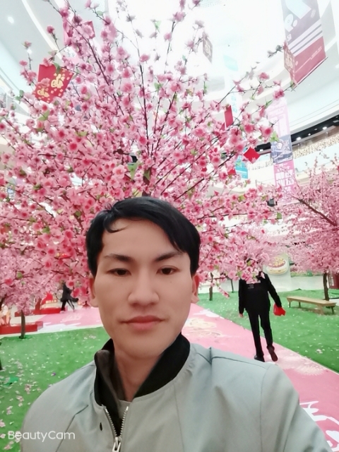 单身一人的第一张照片--盐城相亲服务中心