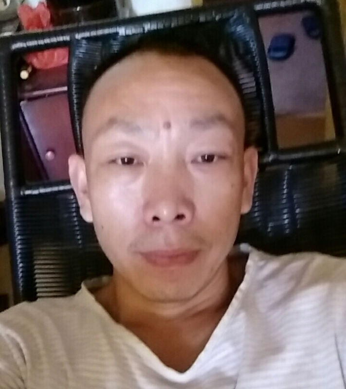 寻爱的第一张照片--盐城相亲服务中心