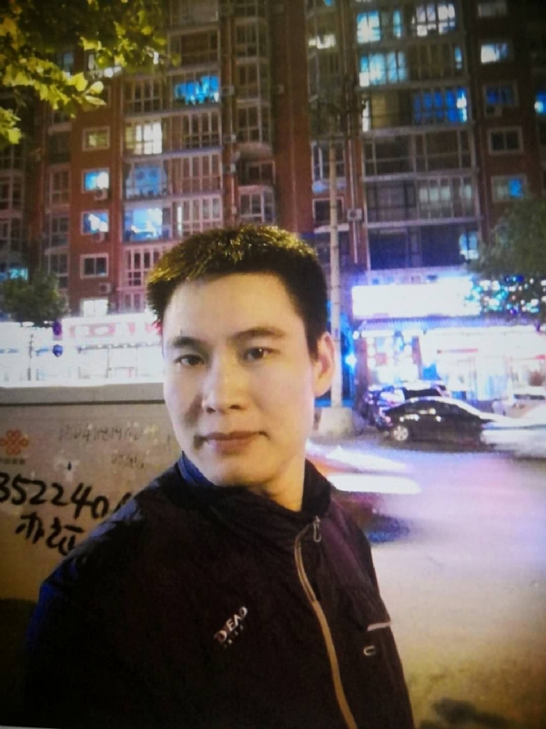 阳光灿烂的第三张照片--盐城相亲服务中心