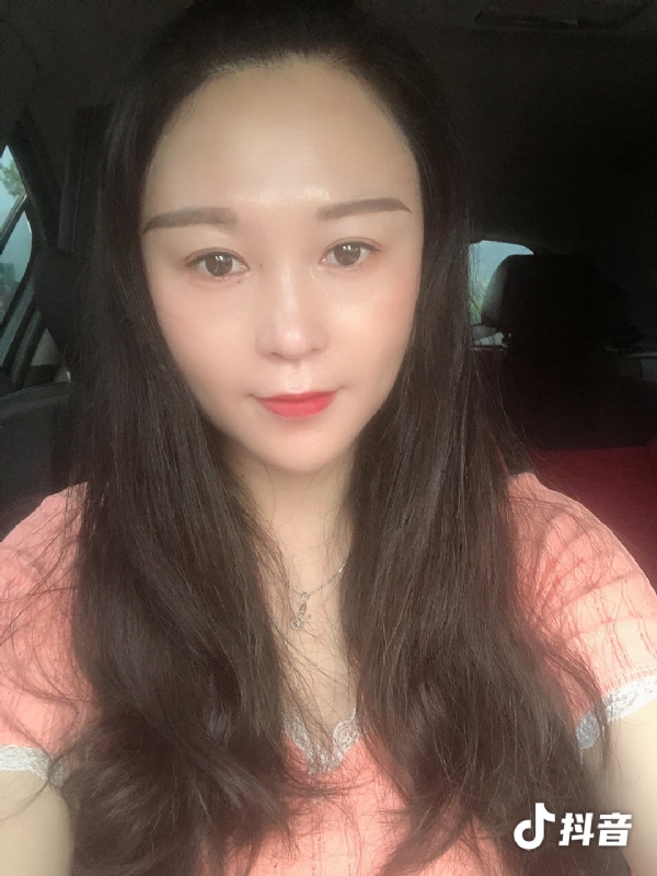 云云的第一张照片--盐城相亲服务中心