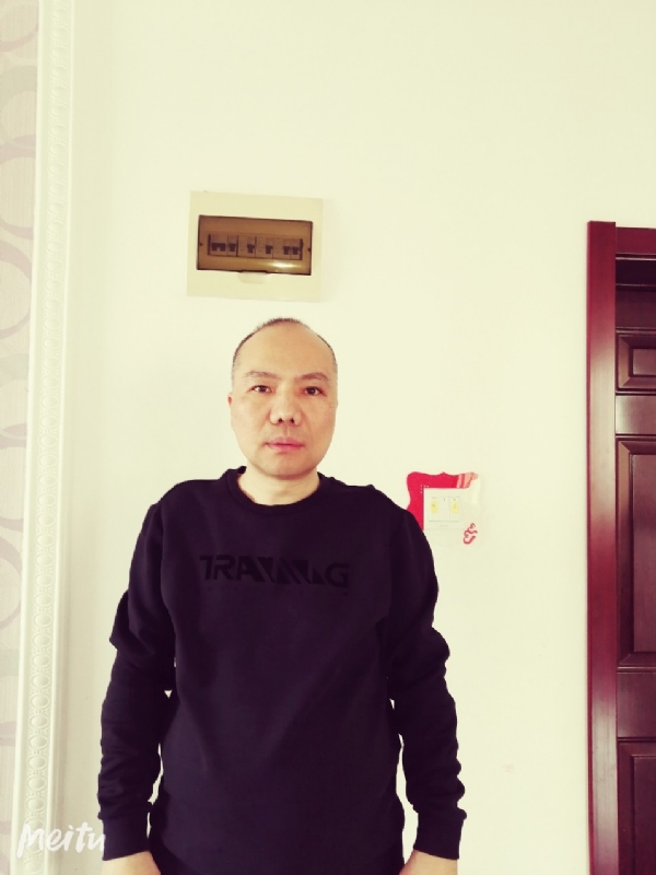 酒香四溢的第三张照片--盐城相亲服务中心